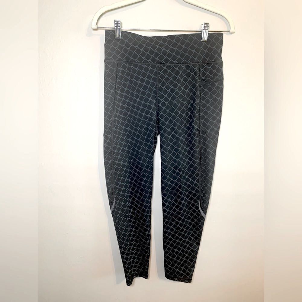 Sweaty Betty Zero Gravity 7/8 patterned leggings size M‎